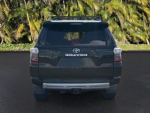 Used 2021 Toyota 4Runner TRD Off-Road AWD/4WD image 6