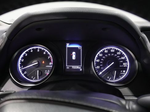 Used 2023 Toyota Camry SE FWD image 38
