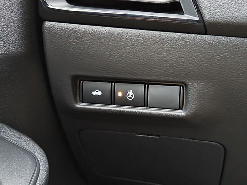 New 2026 Nissan Sentra SV FWD image 16