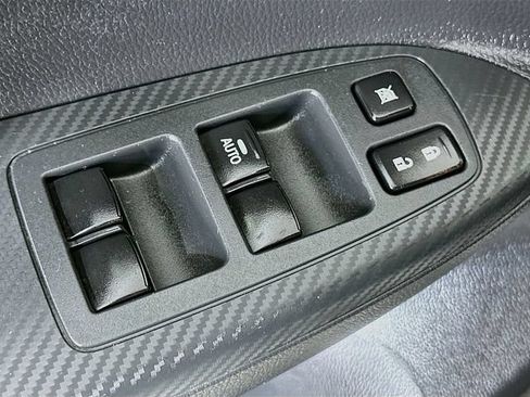 Used 2024 Mitsubishi Eclipse Cross SE AWD/4WD image 19