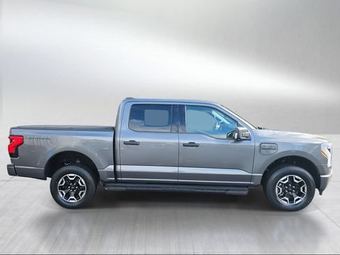 Used 2023 Ford F150 Lightning XLT AWD/4WD image 2