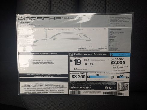 New 2026 Porsche Cayenne image 30