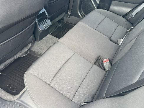 Used 2019 Subaru Legacy 2.5i Premium AWD/4WD image 13