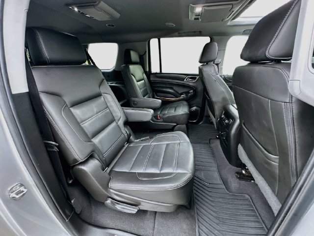 Used 2019 GMC Yukon XL Denali w/ Denali Ultimate Package AWD/4WD image 31