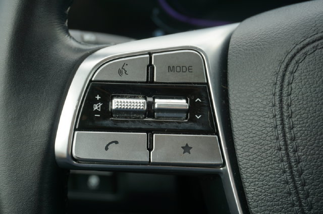 Used 2025 Kia Telluride EX FWD image 26