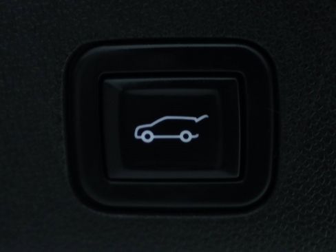 Used 2022 Cadillac Escalade ESV Sport image 9