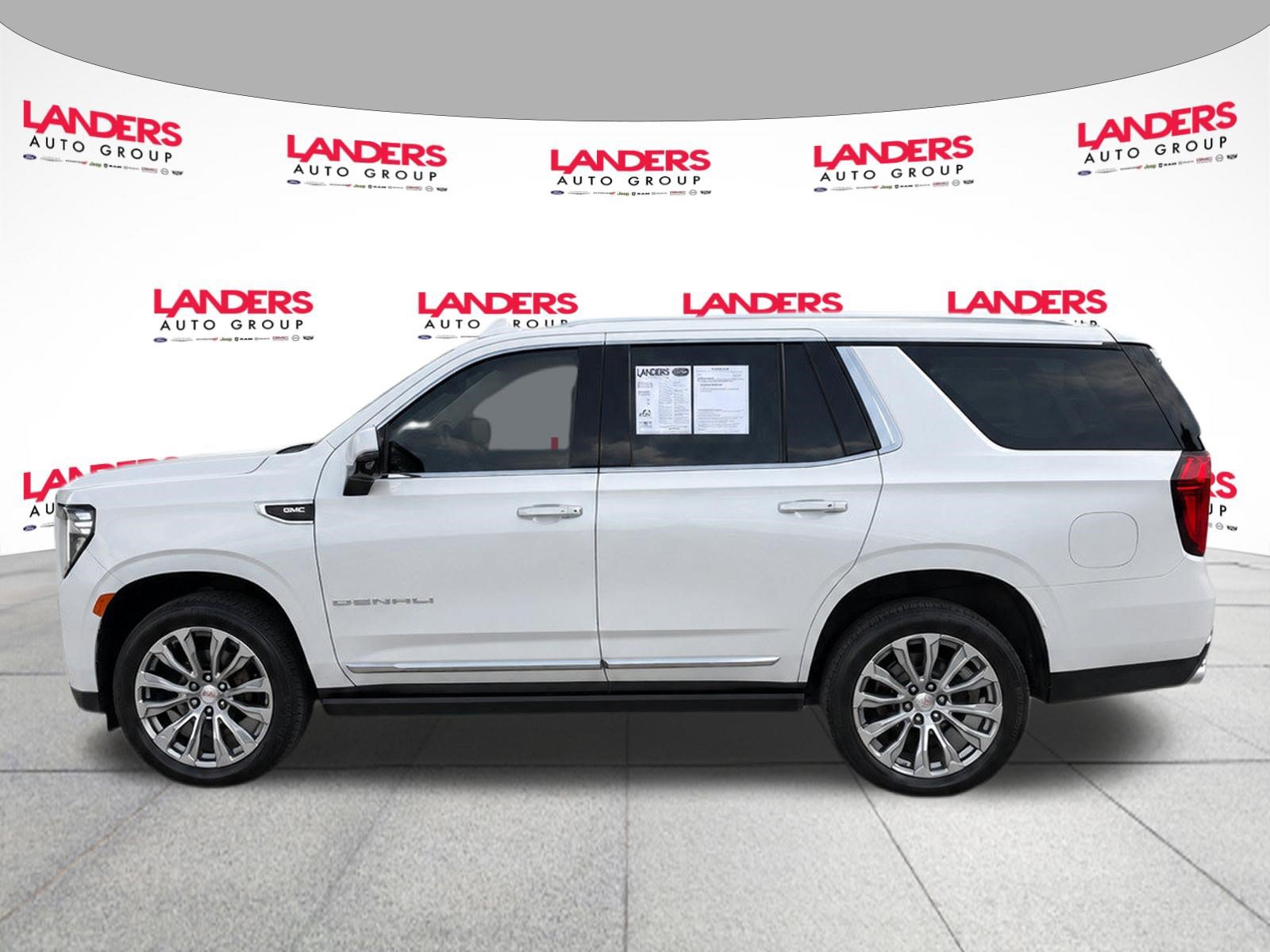 Used 2021 GMC Yukon Denali w/ Denali Premium Package RWD image 8