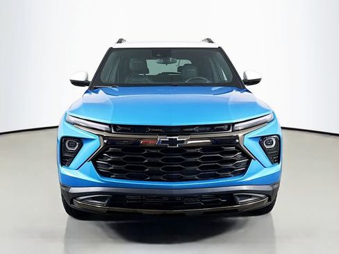 Used 2025 Chevrolet TrailBlazer ACTIV w/ Driver Confidence Package image 4