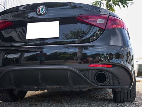 Used 2020 Alfa Romeo Giulia w/ Quick Order Package 22K Sport image 55