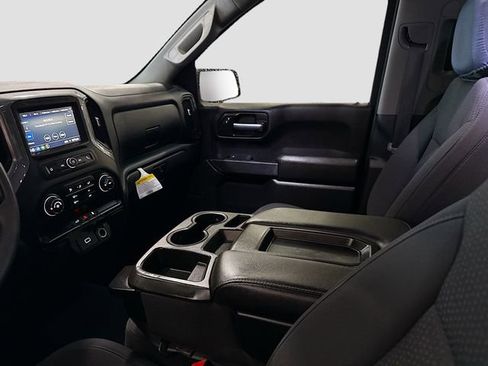 Used 2020 Chevrolet Silverado 1500 Custom w/ Custom Value Package image 23