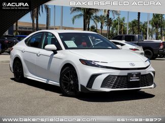 Used 2025 Toyota Camry SE FWD video 1