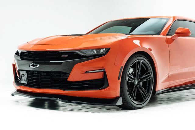 Used 2019 Chevrolet Camaro SS RWD image 10