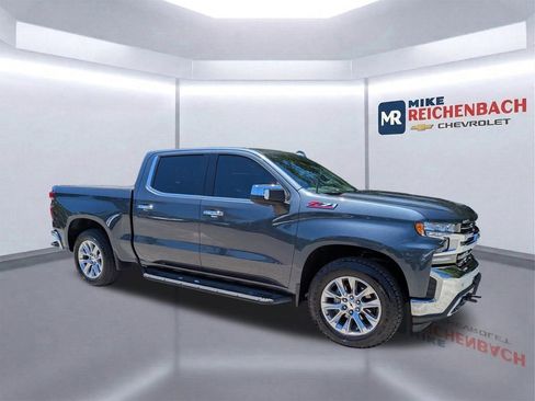 Used 2022 Chevrolet Silverado 1500 LTZ AWD/4WD image 2