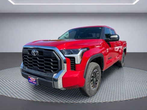 Used 2022 Toyota Tundra SR5 w/ TRD Off-Road Package AWD/4WD image 2