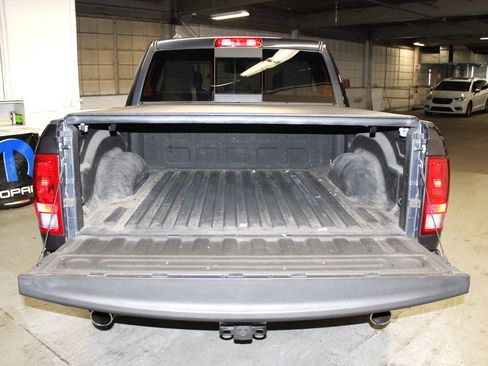Used 2016 RAM 1500 Big Horn image 34