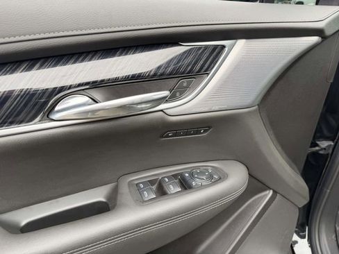 Certified 2024 Cadillac XT6 Premium Luxury w/ Technology Package image 23