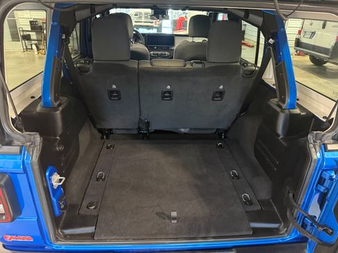 Certified 2025 Jeep Wrangler Unlimited Sport AWD/4WD image 25