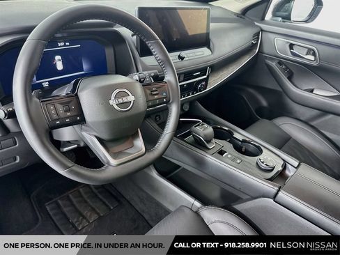 Certified 2026 Nissan Rogue Platinum w/ Platinum Premium Package AWD/4WD image 9