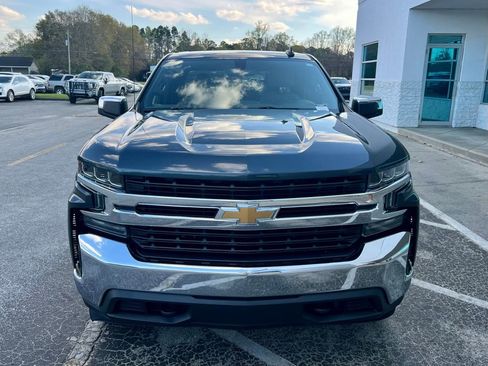 Used 2020 Chevrolet Silverado 1500 LT w/ All-Star Edition image 6
