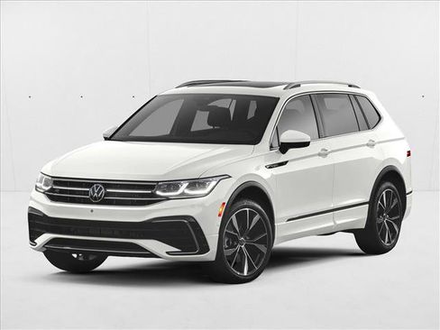 Used 2022 Volkswagen Tiguan SE AWD/4WD image 1