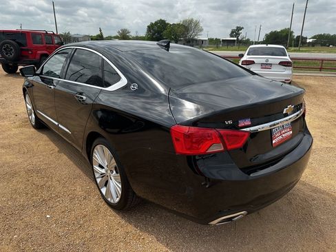 Used 2017 Chevrolet Impala Premier w/ Enhanced Convenience Package image 7