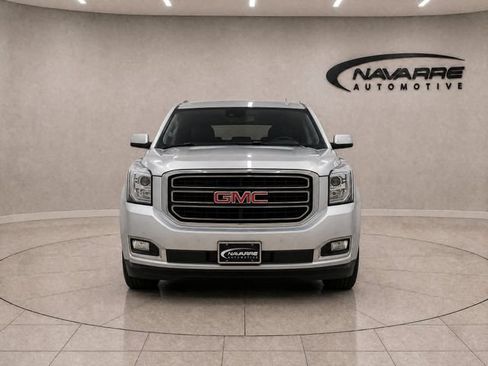 Used 2019 GMC Yukon XL SLT w/ Graphite Performance Edition RWD image 3