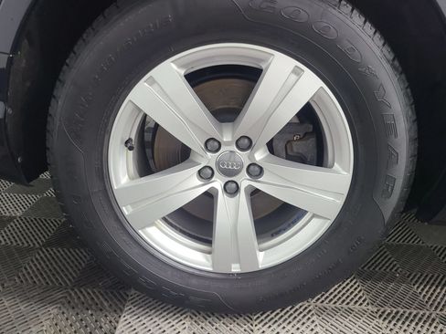 Used 2018 Audi Q7 2.0T Premium Plus AWD/4WD image 16