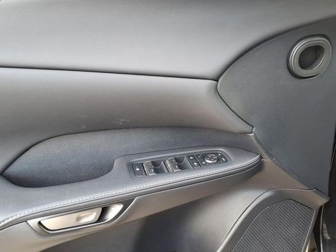 Certified 2024 Lexus RX 350 Premium w/ Accessory Package (Z1) image 7