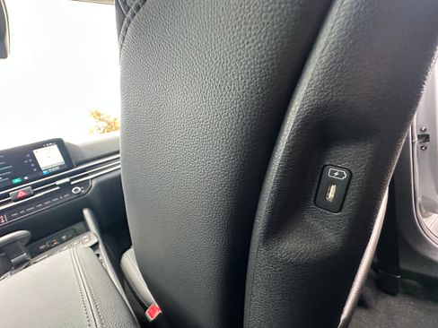 New 2026 Kia Sportage SX image 21