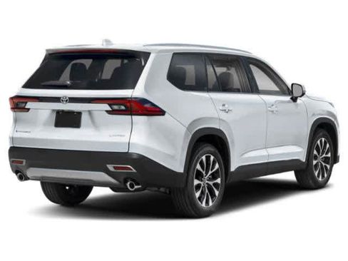 Used 2024 Toyota Grand Highlander AWD Hybrid image 2
