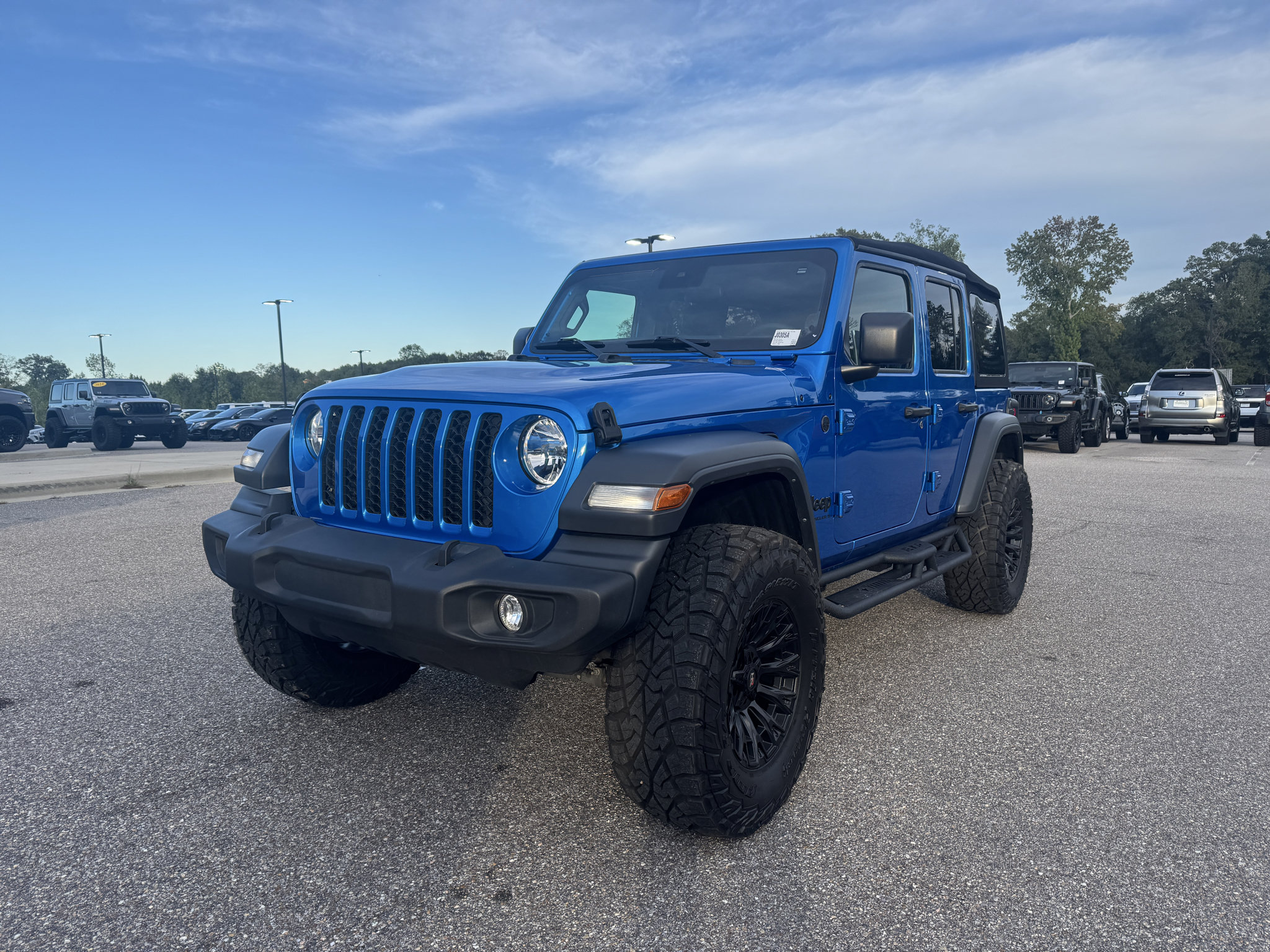 Used 2024 Jeep Wrangler Unlimited Sport AWD/4WD image 1