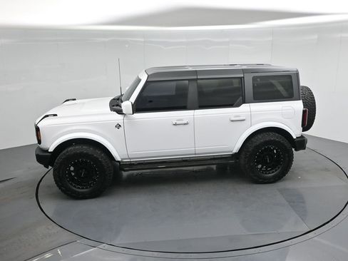 Used 2021 Ford Bronco Outer Banks AWD/4WD image 38