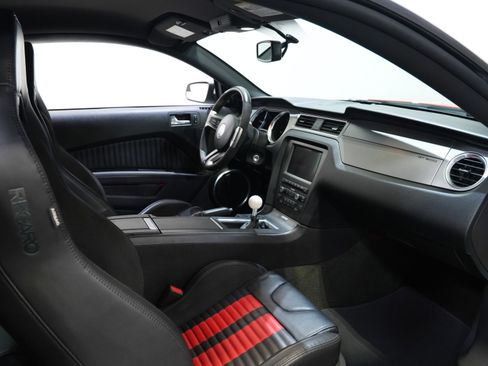 Used 2014 Ford Mustang Shelby GT500 w/ Equipment Group 821A image 30