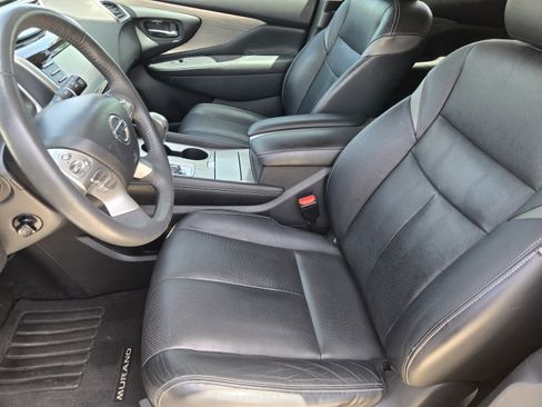 Used 2015 Nissan Murano Platinum w/ Platinum Technology Package FWD image 9