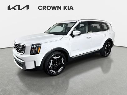 Certified 2024 Kia Telluride S w/ S Sunroof Package