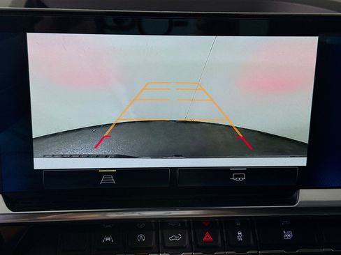 Used 2023 Chevrolet Silverado 1500 LT image 19