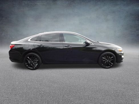 Used 2023 Chevrolet Malibu LT w/ Midnight Edition FWD image 2