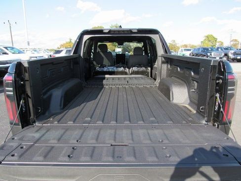 New 2026 GMC Sierra EV Elevation w/ Premium Package image 33