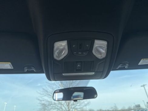 Used 2019 RAM 1500 Rebel image 19