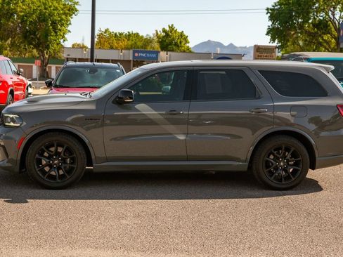 Used 2022 Dodge Durango R/T w/ Tow 'N Go Package AWD/4WD image 8