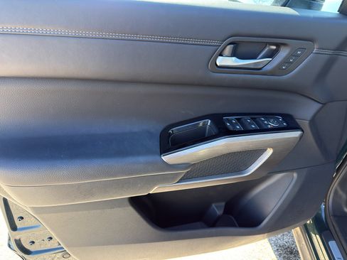 Used 2024 Nissan Pathfinder Platinum w/ Cargo Package image 13