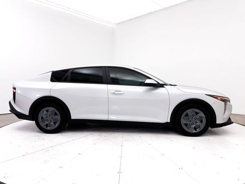 Certified 2025 Kia K4 FWD image 35