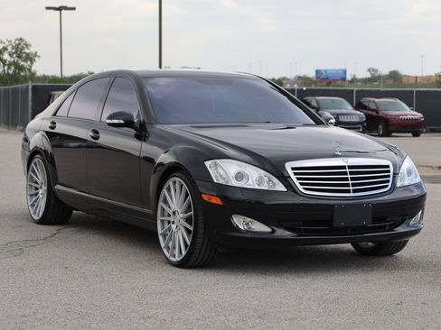 Used 2007 Mercedes-Benz S 550 image 4