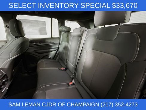 New 2025 Jeep Grand Cherokee Laredo X w/ Luxury Tech Group I AWD/4WD image 24