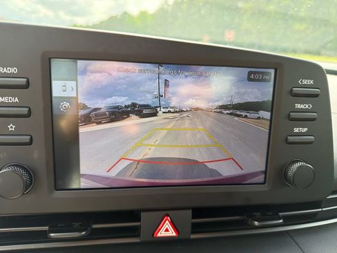 Certified 2025 Hyundai Elantra Sport FWD image 29