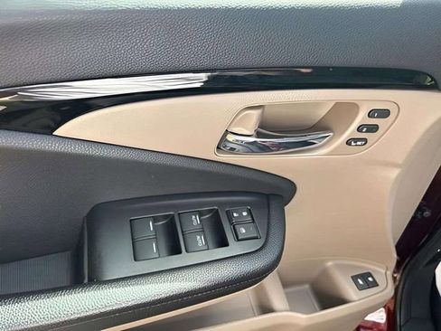 Used 2019 Honda Pilot Touring image 14
