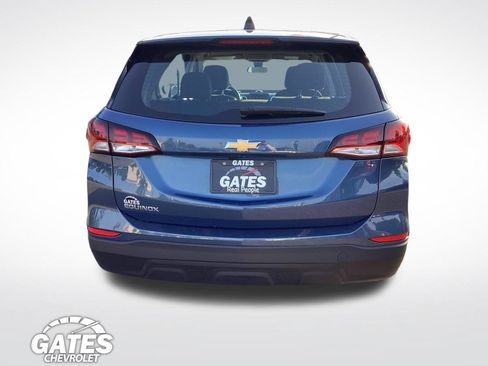 Used 2024 Chevrolet Equinox LS FWD image 8