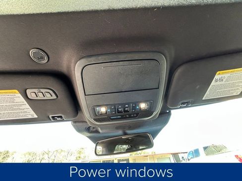 Used 2025 Ford Explorer ST image 35