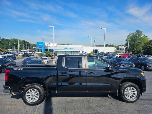 Used 2026 Chevrolet Silverado 1500 RST AWD/4WD image 9