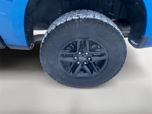 Used 2022 Chevrolet Silverado 1500 Custom Trail Boss w/ LPO, Dark Essentials Package image 10